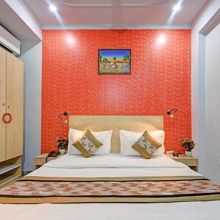 Royal Spark Inn1 - Medicity Gurugram, Near Medanta Hospital Gurgaon Ngoại thất bức ảnh