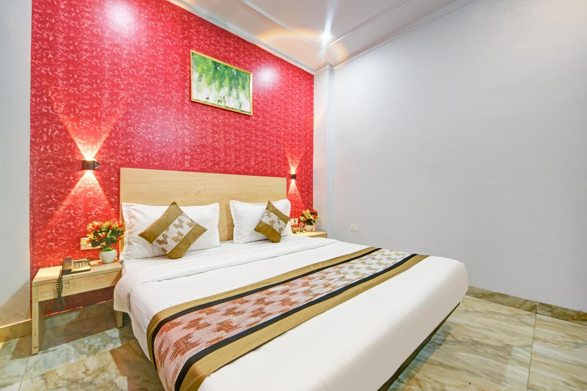 Royal Spark Inn1 - Medicity Gurugram, Near Medanta Hospital Gurgaon Ngoại thất bức ảnh