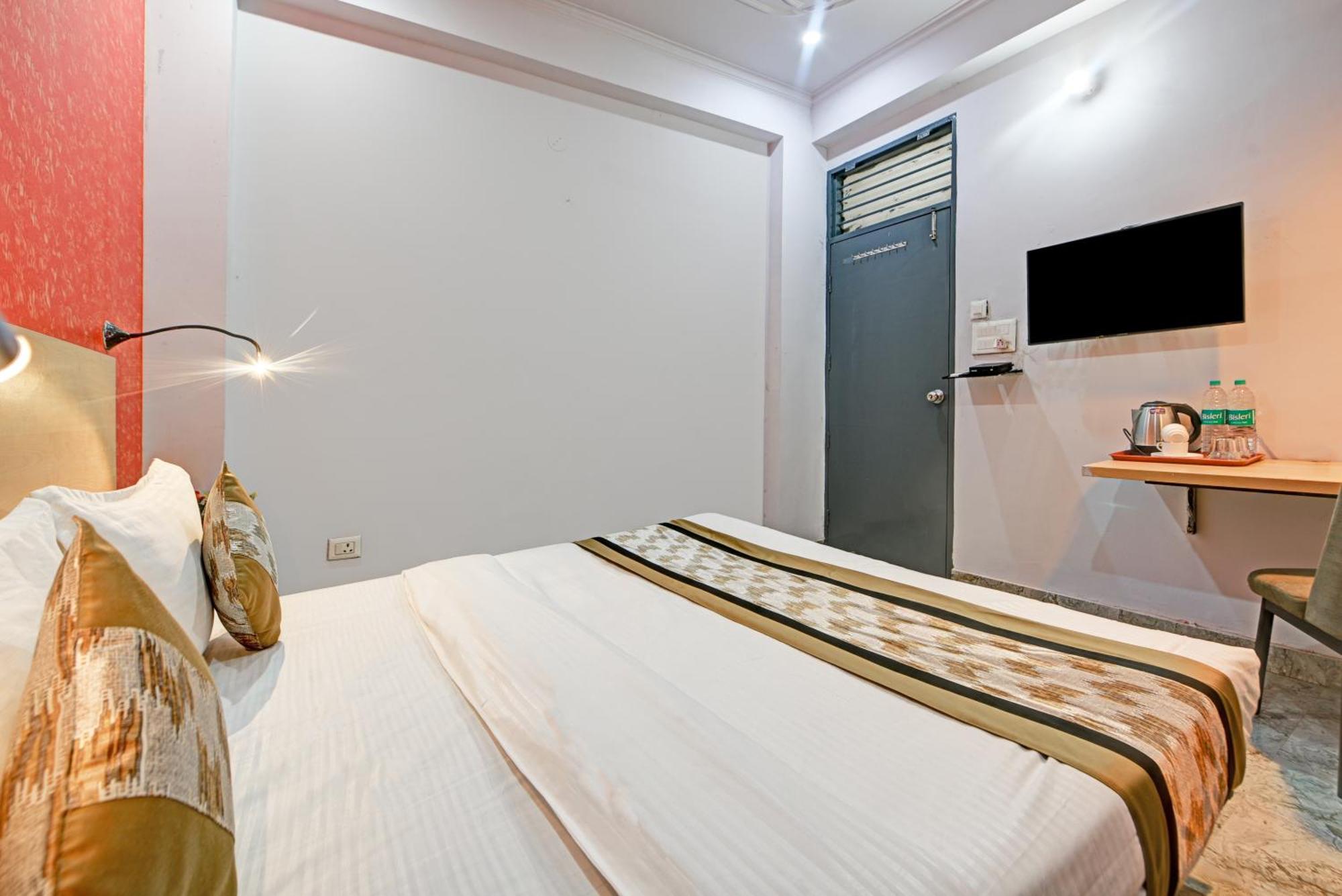 Royal Spark Inn1 - Medicity Gurugram, Near Medanta Hospital Gurgaon Ngoại thất bức ảnh